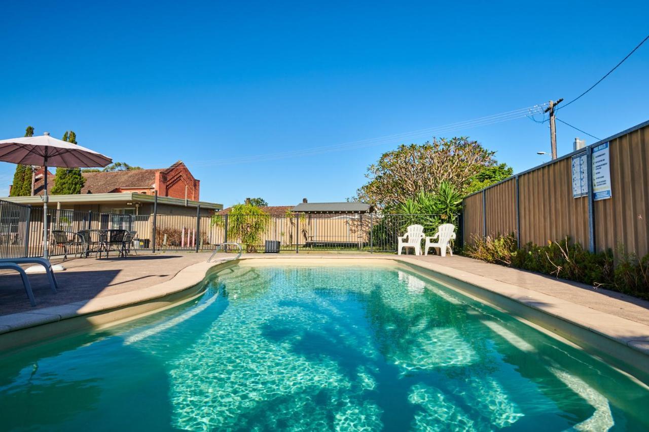 Wingham Motel Luaran gambar