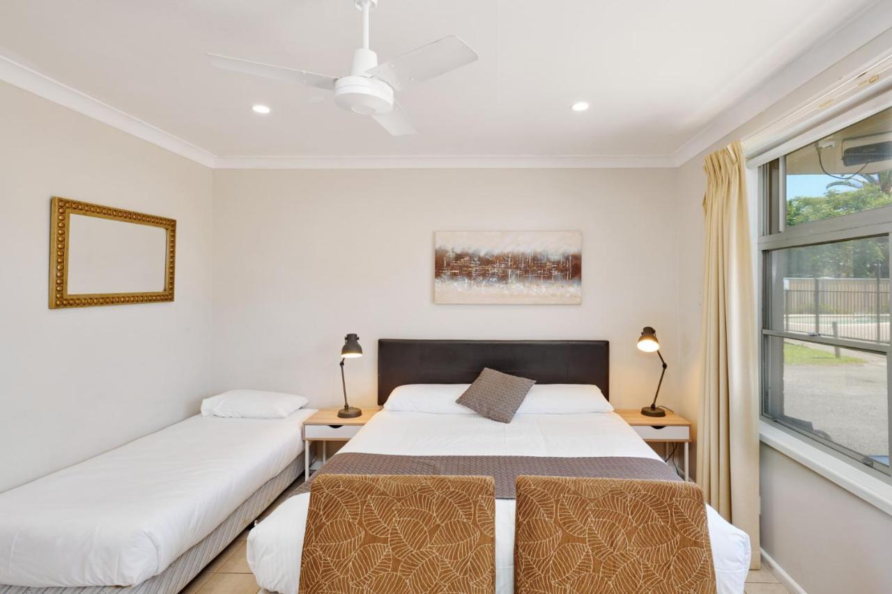 Wingham Motel Luaran gambar